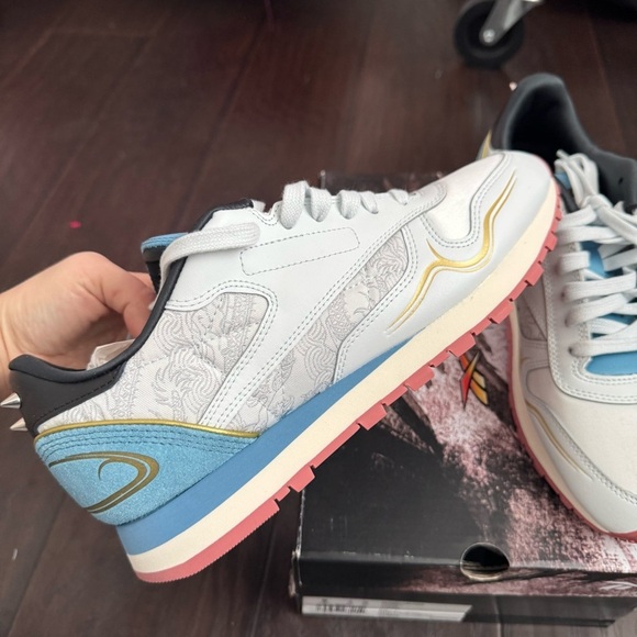 NWT Reebok Classic Leather x Street Fighter White 9 - Picture 4 of 6